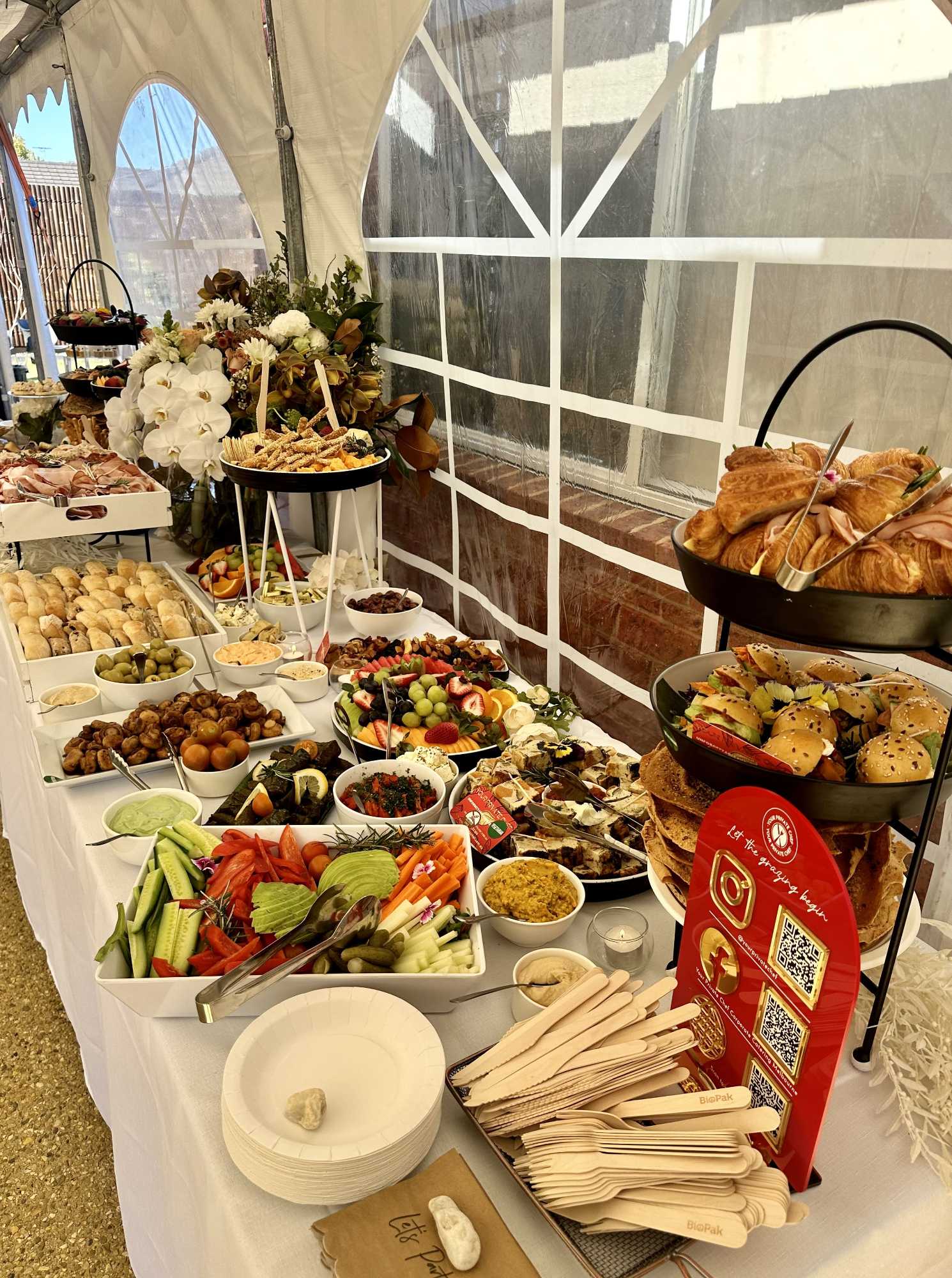 Confidently Plan Your Catering for Christmas with These Ideas